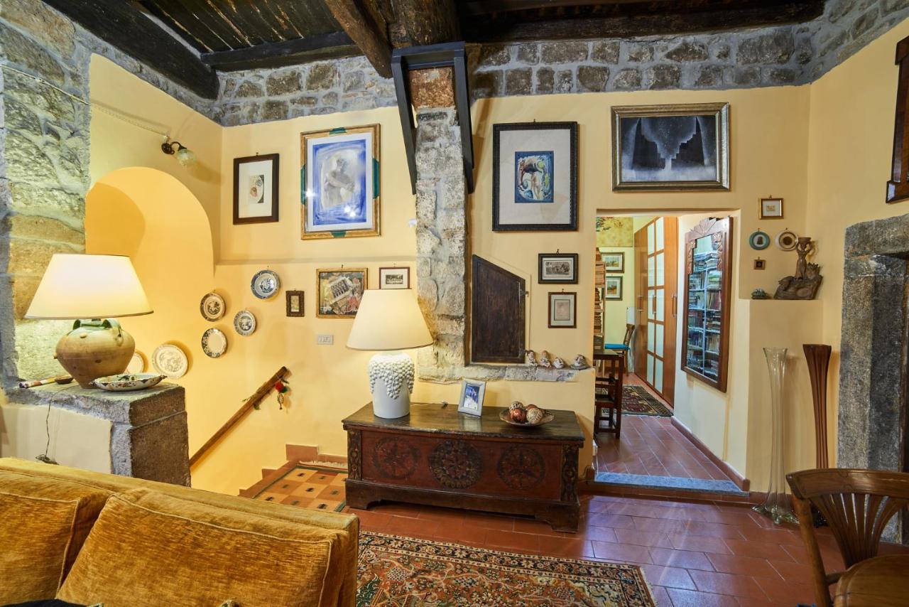 Alloggio Turistico Centro Storico Malatesta Montefiascone Luaran gambar