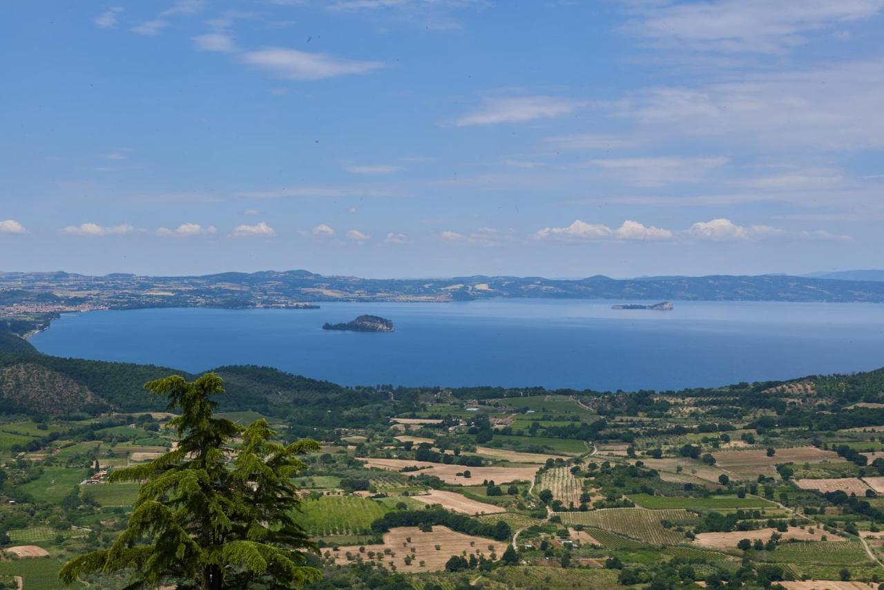 Alloggio Turistico Centro Storico Malatesta Montefiascone Luaran gambar